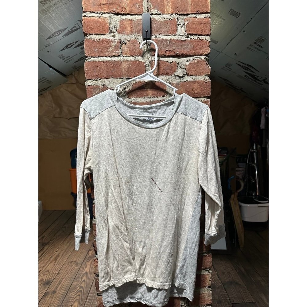 GH Bass Women’s size Large Gray top